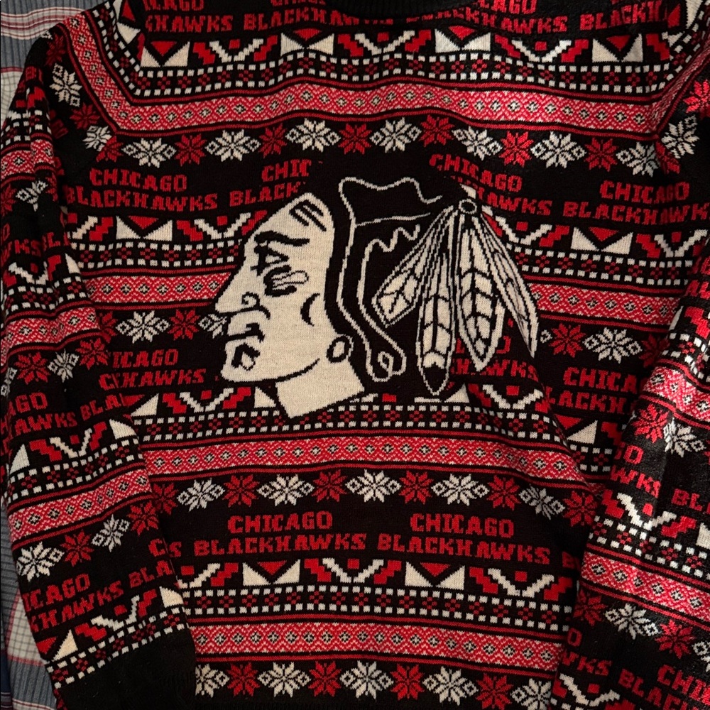 NHL Red Black White Patterned Knit Pullover